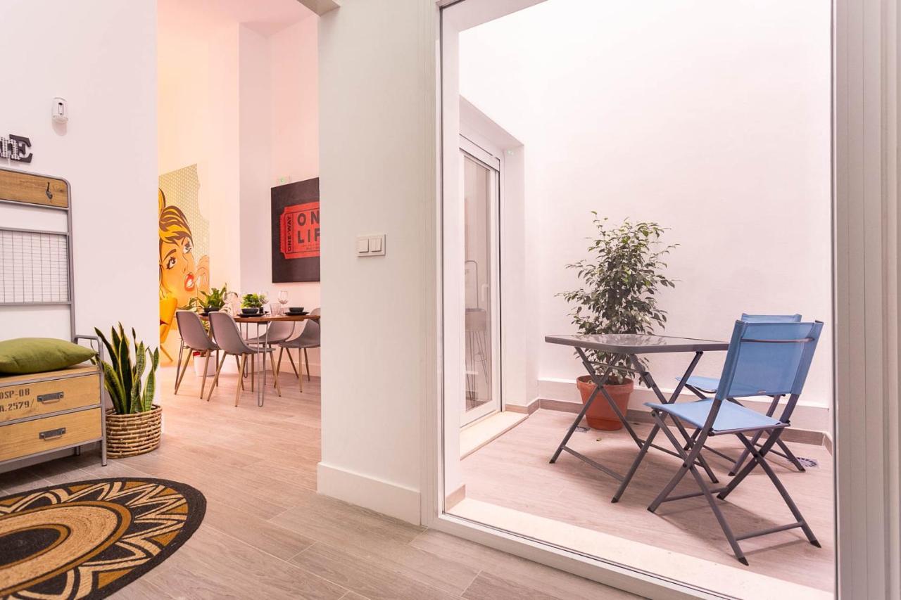 Style & Design By Sevillaluxurysuites Sevilha Exterior foto