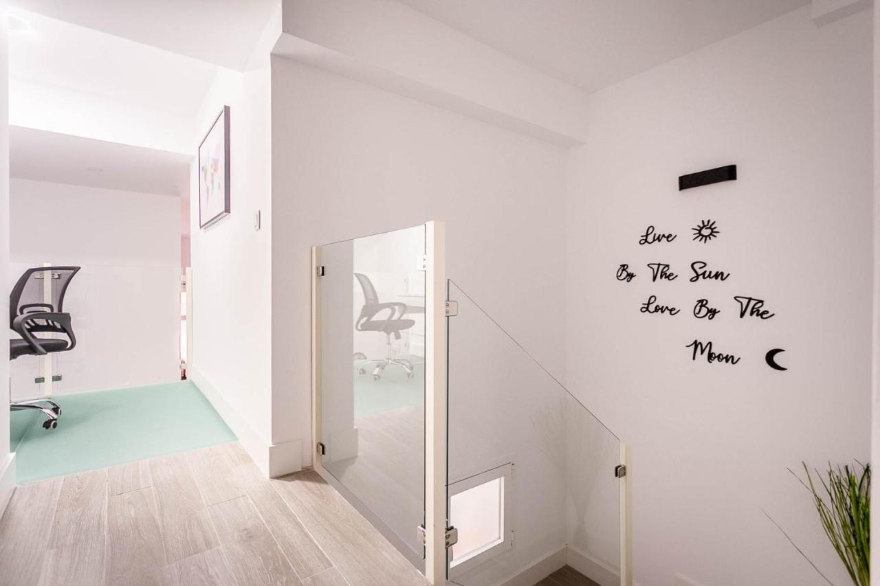 Style & Design By Sevillaluxurysuites Sevilha Exterior foto